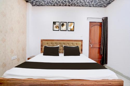 Kalyanpur Hotel | Hotel O Paras Palace
