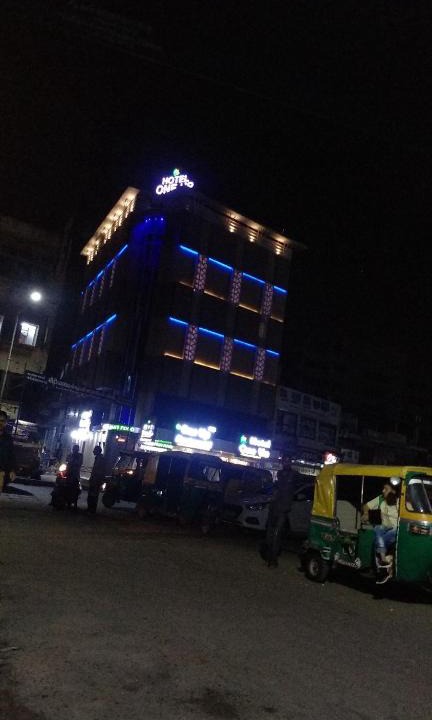 Ahmedabad City Centre Apartment | Hotel one up