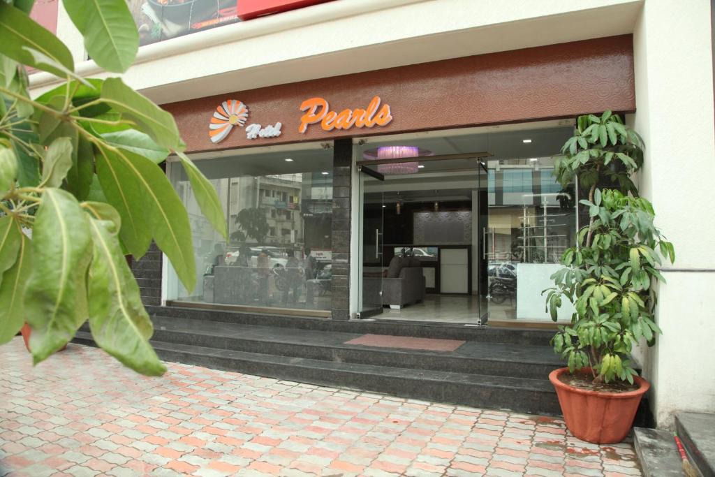 Daulatabad Hotel | Hotel Pearls