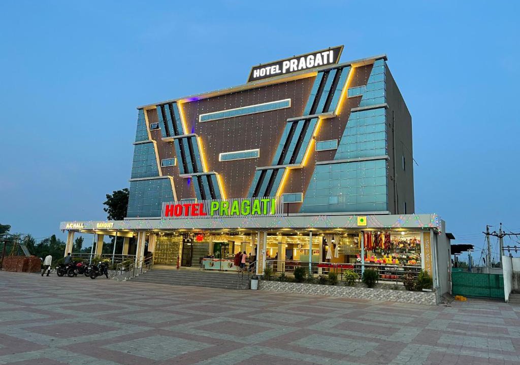 Tilakwada Hotel | Hotel Pragati
