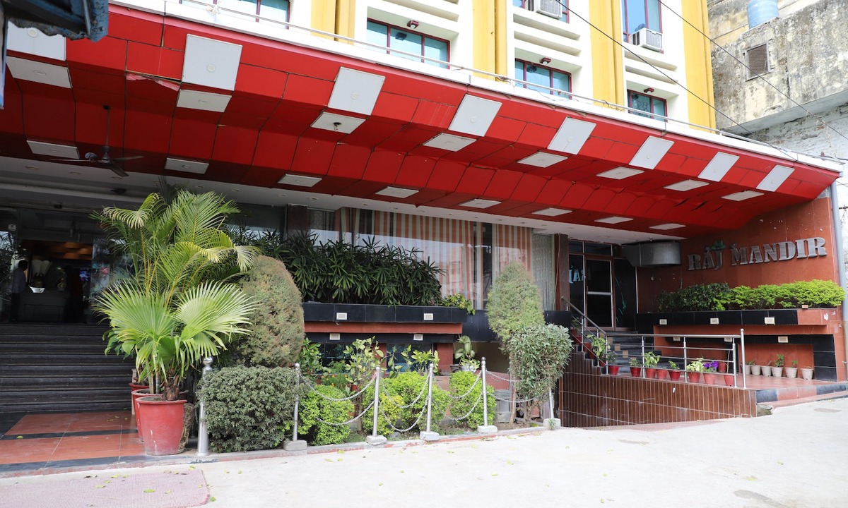 Haridwar Hotel | Hotel Raj Mandir