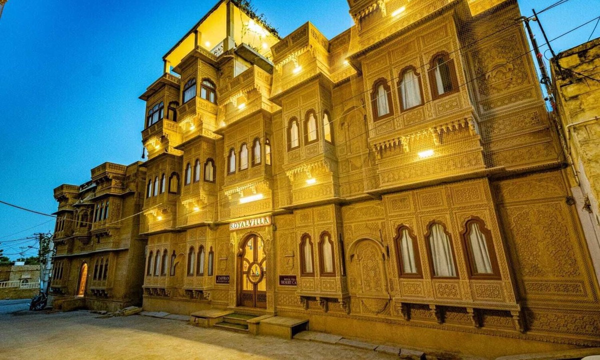 Amar Sagar Pol Hotel | Hotel Royal Villa Jaisalmer