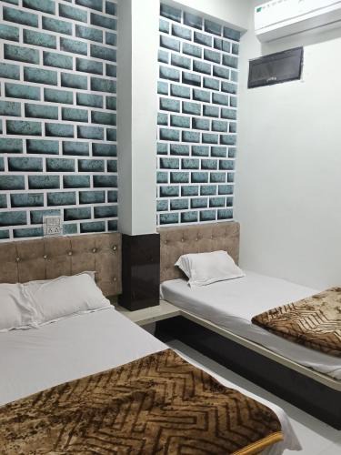 Omkareshwar Hotel | Hotel Sadashiv