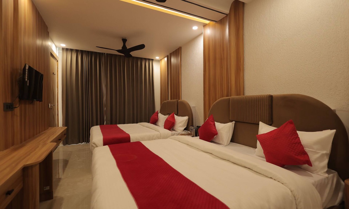 Haridwar Hotel | Hotel Sarovar Hill