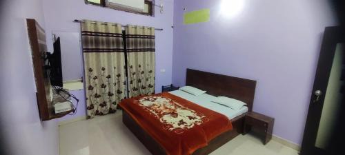 Bhedaghat Hotel | Hotel Shree palace