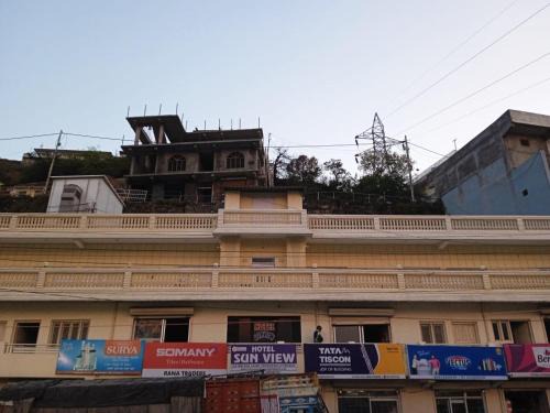 Chamba Hotel | Hotel Sun View Chamba - Best Hotel in Chamba Tehri Garhwal