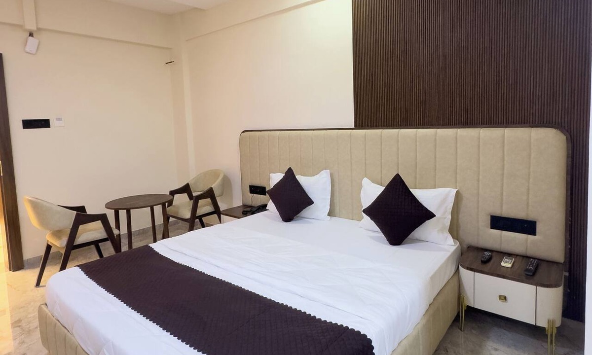 Bhuj Hotel | Hotel White Desert
