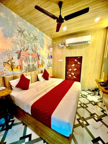 Lanka Hotel | Iconic Hotels Varanasi