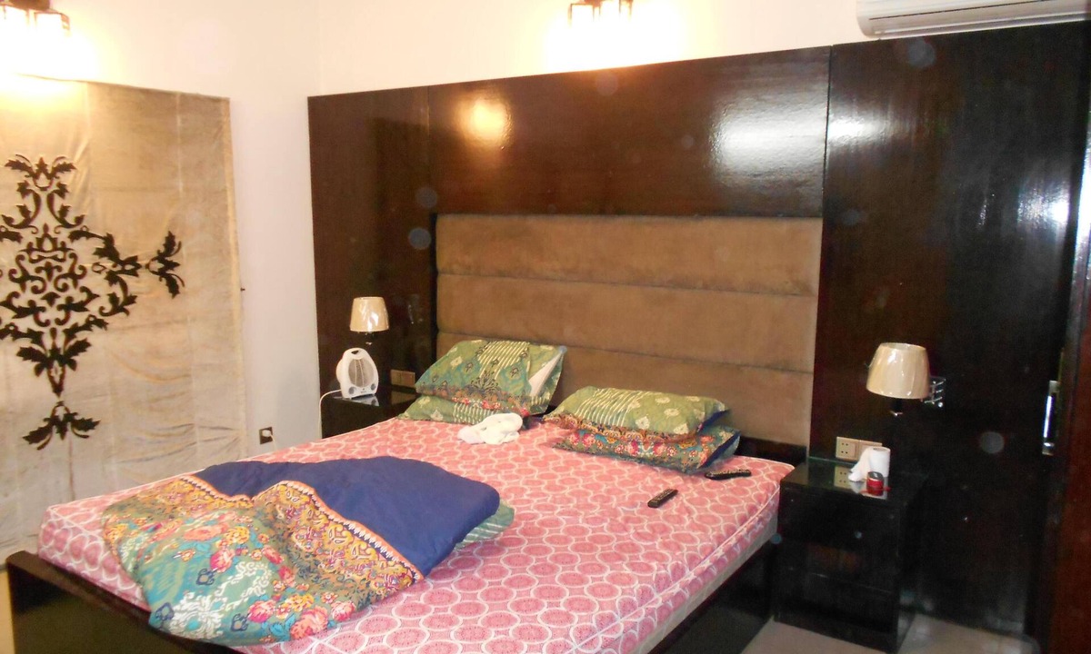 Gulshan Apartment | Ideal for short and long time stay, it can be used as a hub for a profetional