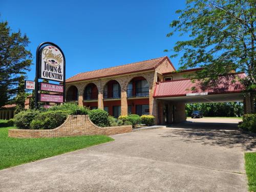 Pambula Hotel | Idlewilde Town & Country Motor Inn