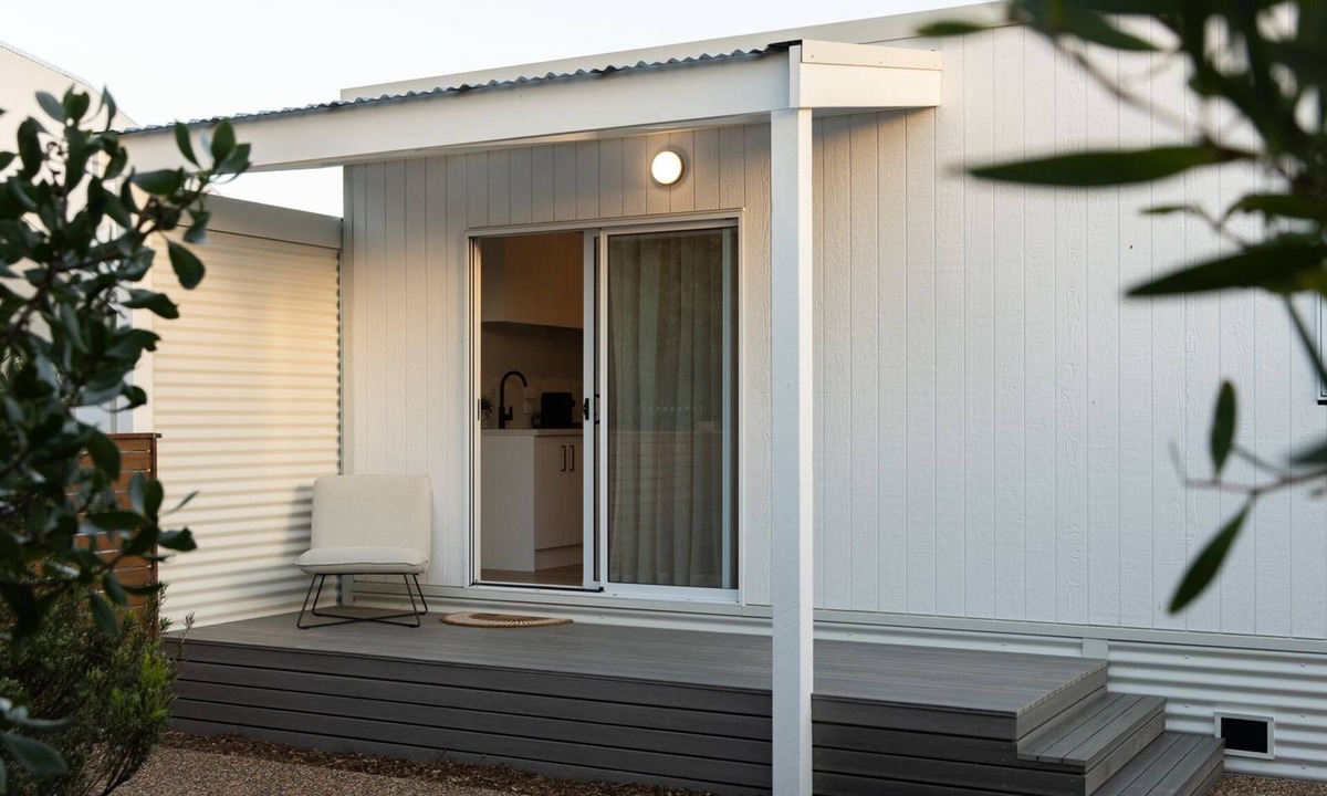 Surf Beach House | Island Beach Retreat