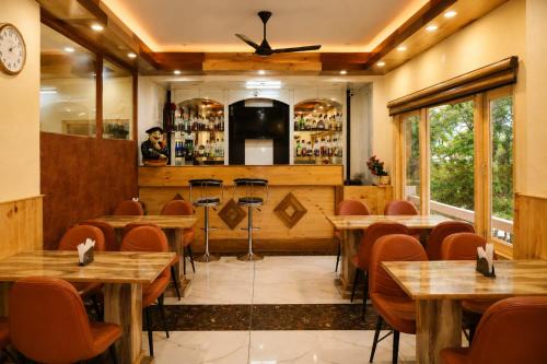 Solan Hotel | Jannat Hotel - Solan