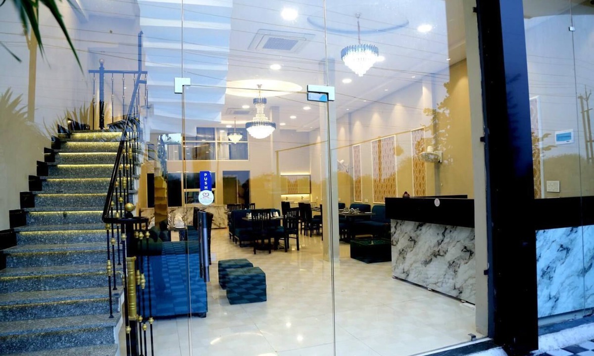 Mhow Hotel | JMC Hotel Safar Inn Mhow