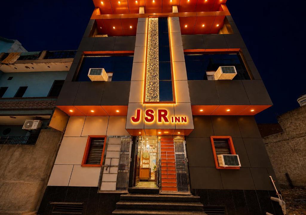Mathura Hotel | JSRInn