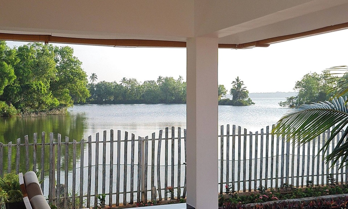 Chirayinkil Hotel | Kaayal Luxury Villa Varkala Private Lakefront Retreat