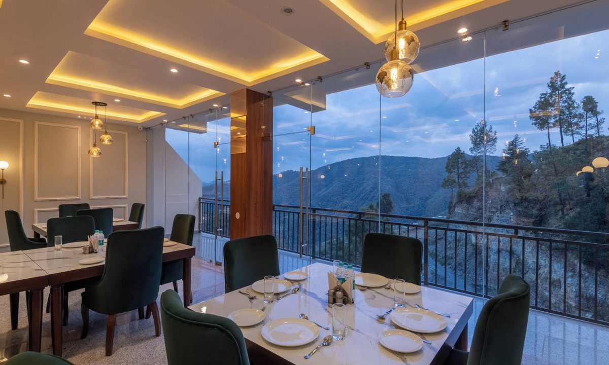 Kandaghat Hotel | Kavin The Chail Resort - Serene Valley Views