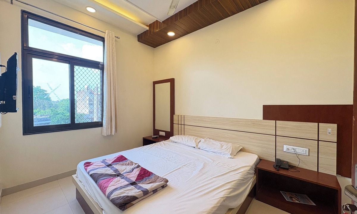 Khatu Hotel | Khatu Shyam Ji Temple Rd