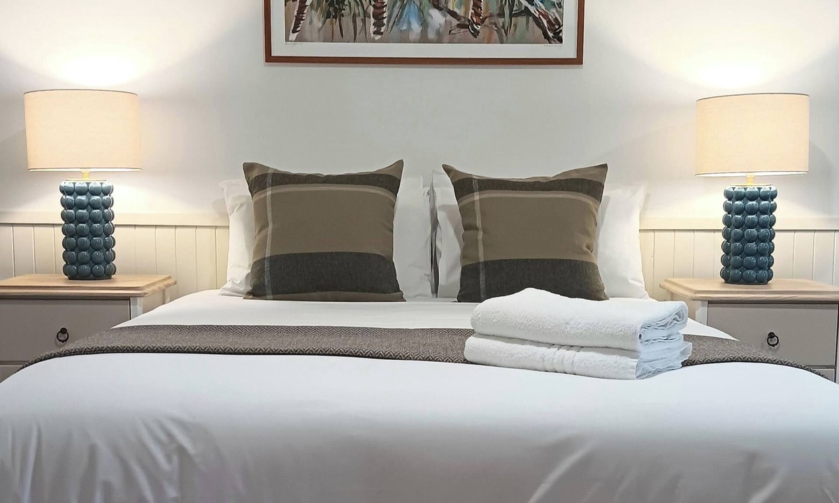 North Tamborine Cottage | Kookaburra Cottage - Tamborine Mountain