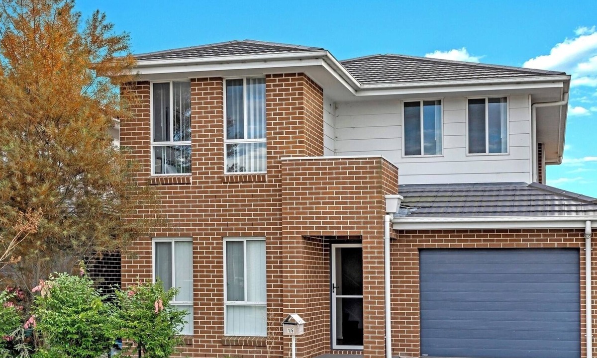 Austral House | KozyGuru | Austral | 4 Room Comfy House