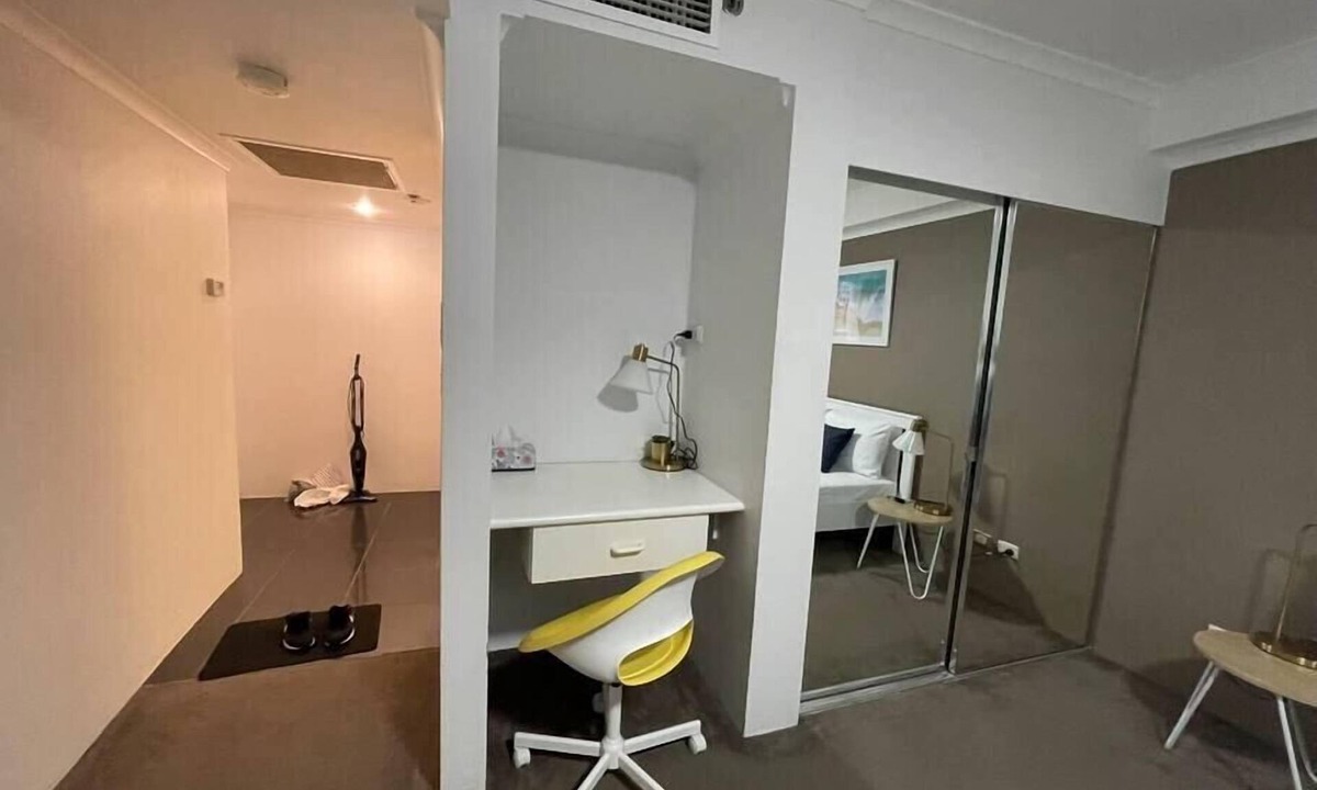 Haymarket Apartment | KozyGuru | Haymarket | Best Location Studio
