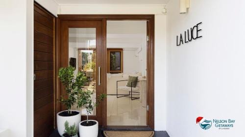 Corlette House | La Luce - Port Stephens