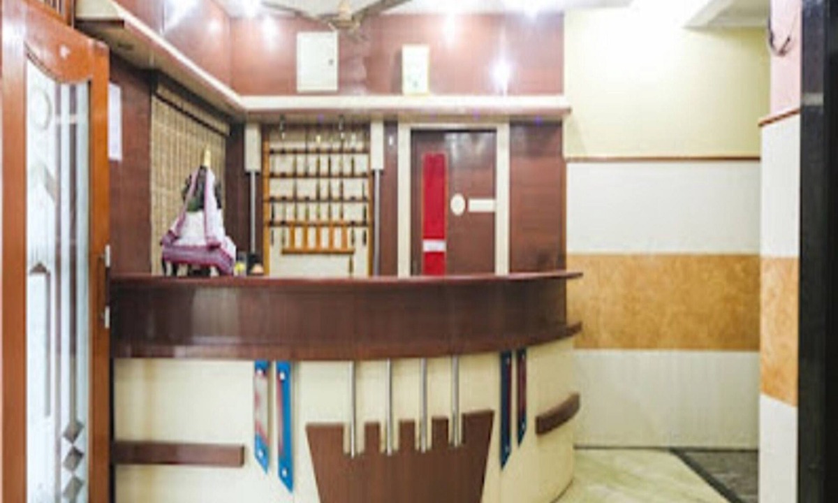Guduvancheri Hotel | La Palace