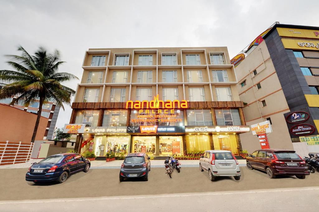 Bommasandra Hotel | La Sara Gateway