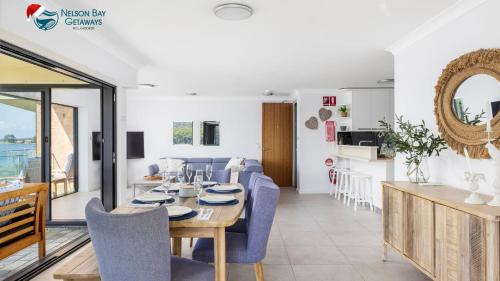 Soldiers Point House | Lanimer ONE - Beautiful Waterfront Property