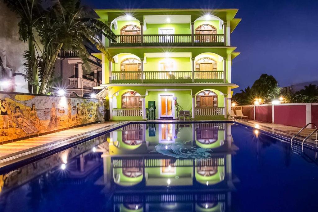 Baga Resort | Larios Beach Holidays