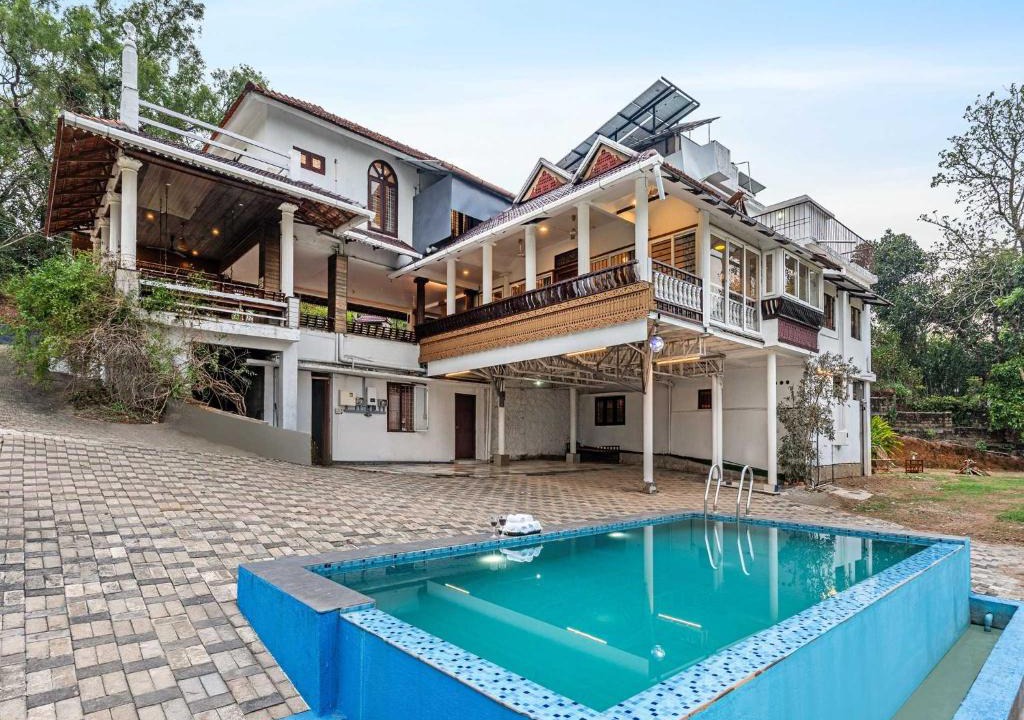 Changanacherry Hotel | Laxmipuram palace villa Kottyam by checkIn