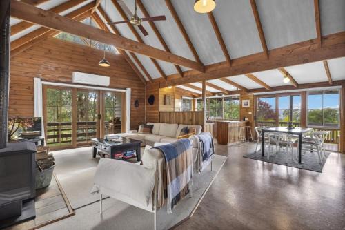 Allambee Reserve House | Leumeah