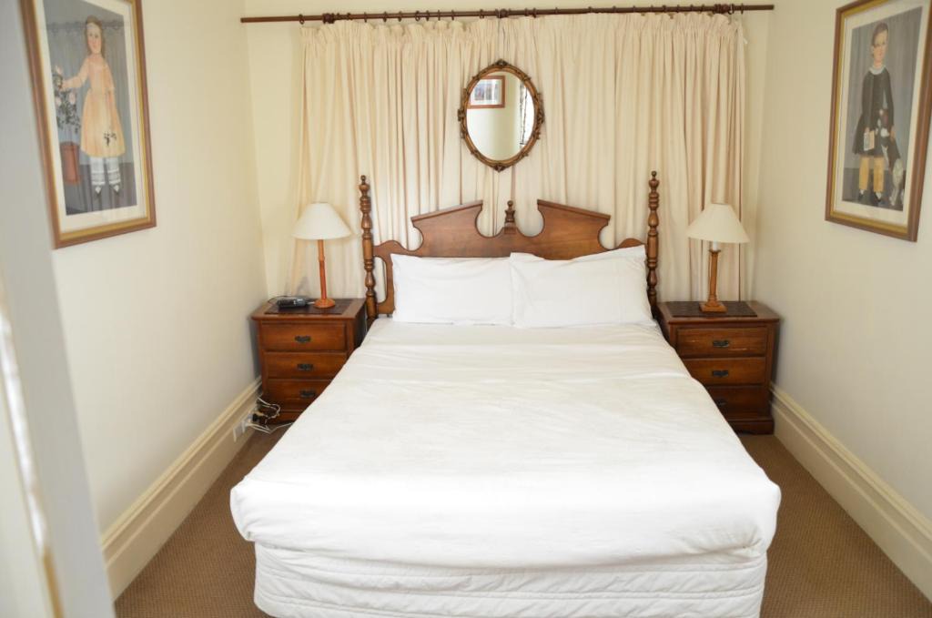 Leura House | Leura House