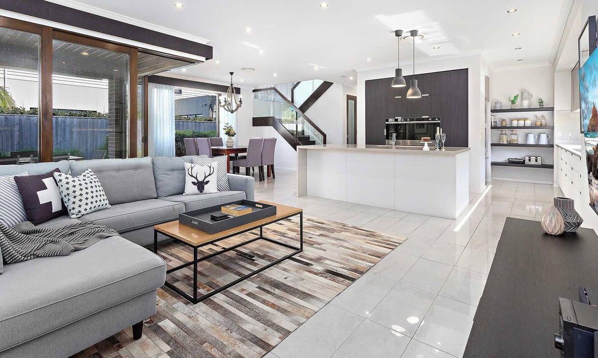 Shell Cove House | Luxe Retreat Shell Cove - Walk to Marina