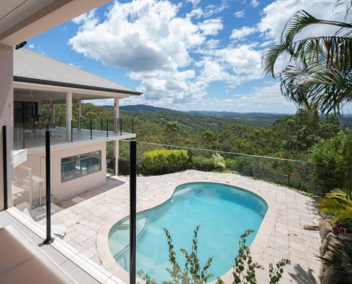 Bonogin House | Luxury 6BR Hinterland Retreat wIth Pool and Scenic View