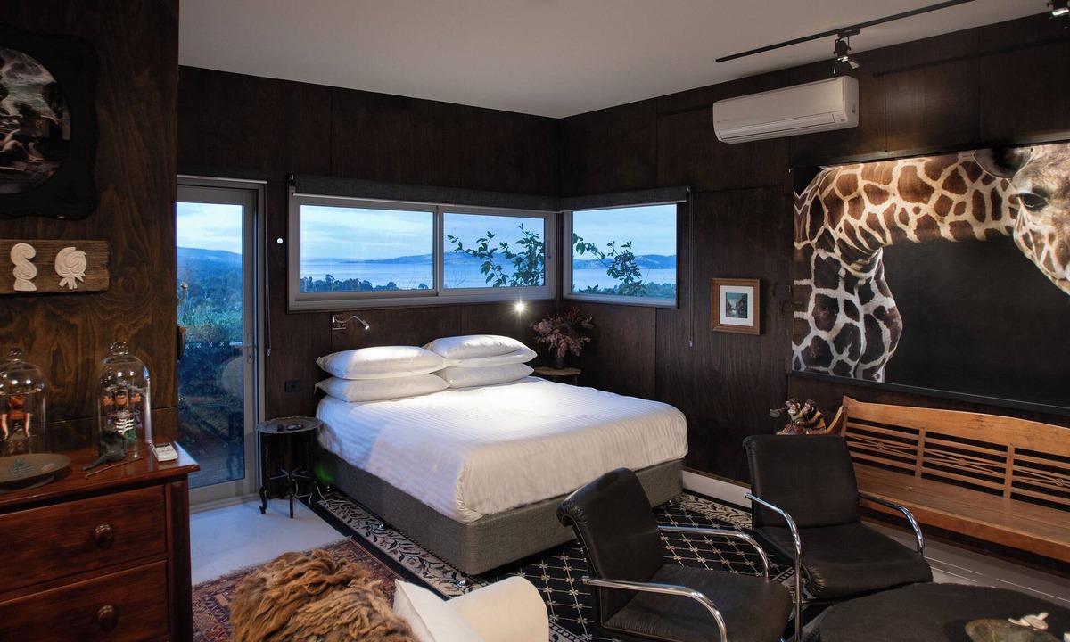 Woodbridge House | Luxury accommodation in Woodbridge, Tasmania, AUSTRALIA. Truly unique.