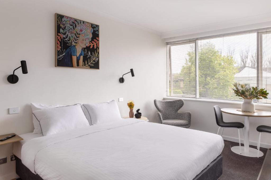 Saint Kilda South Apartment | MAC St Kilda Blessington St by Melbourne Apartment Collection