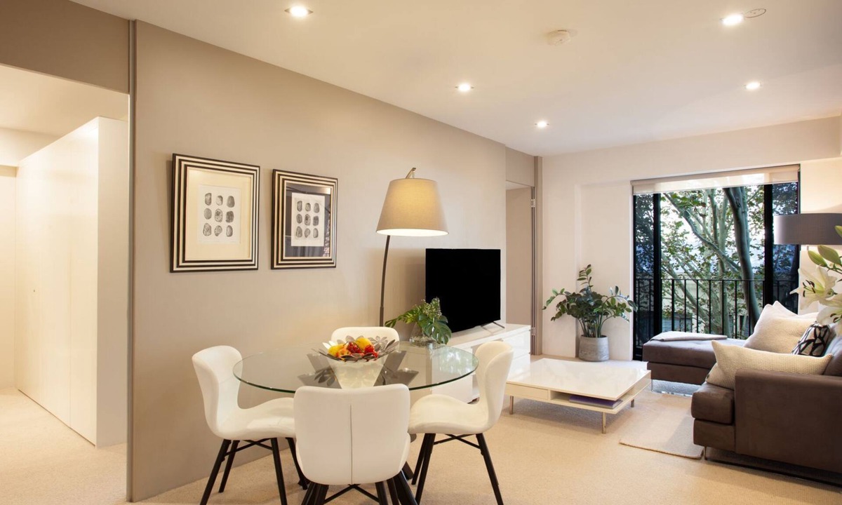Elizabeth Bay Apartment | Macleay Palazzo, Potts Point I90