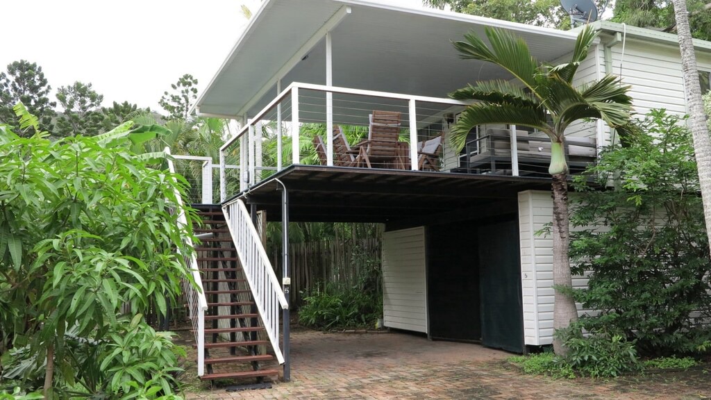 Arcadia House | "MAGNETIC HAVEN UNIT 5" in Arcadia