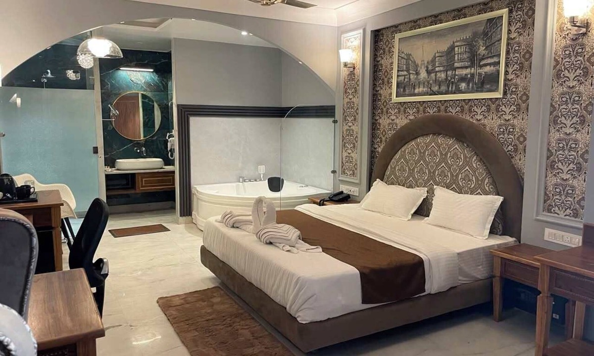 Sirsa Hotel | Mahal E Noor Amritsar Sirsa