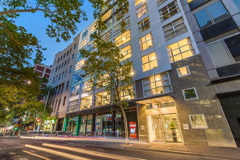 Melbourne Central Business District Hotel | Mantra 100 Exhibition Melbourne