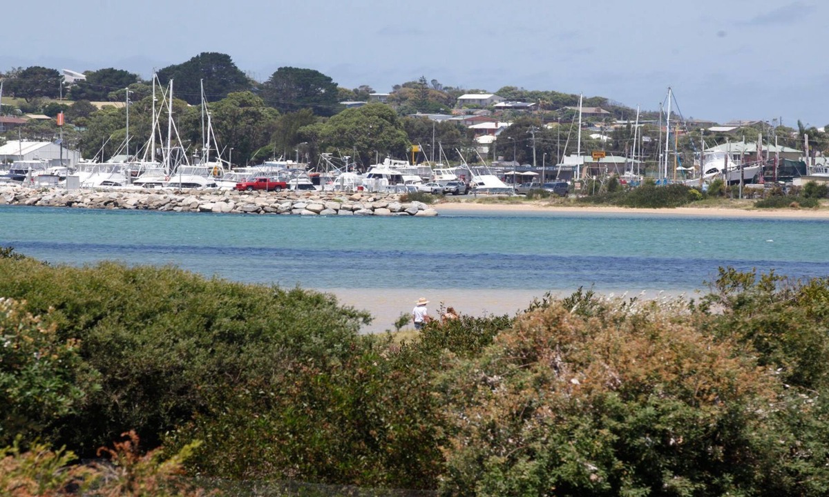 Bermagui Apartment | Marlin Waters 2 - Unit 2 Narira St 8