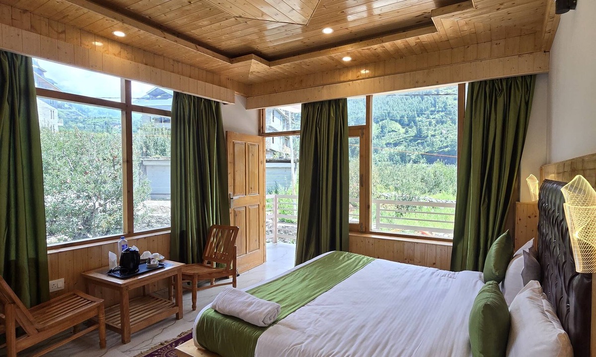 Burwa Hotel | Mb Igloo Resort