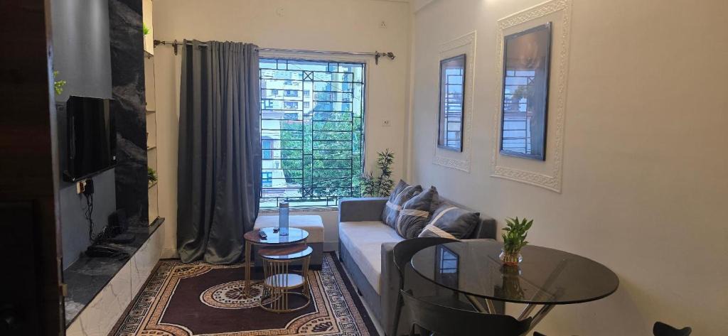Kolkata Apartment | Metro Stay