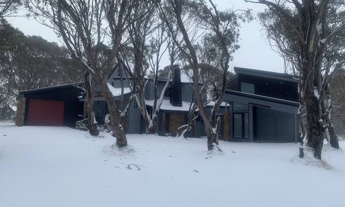 Dinner Plain House | Middle Of Snowhere-Dinner Plain