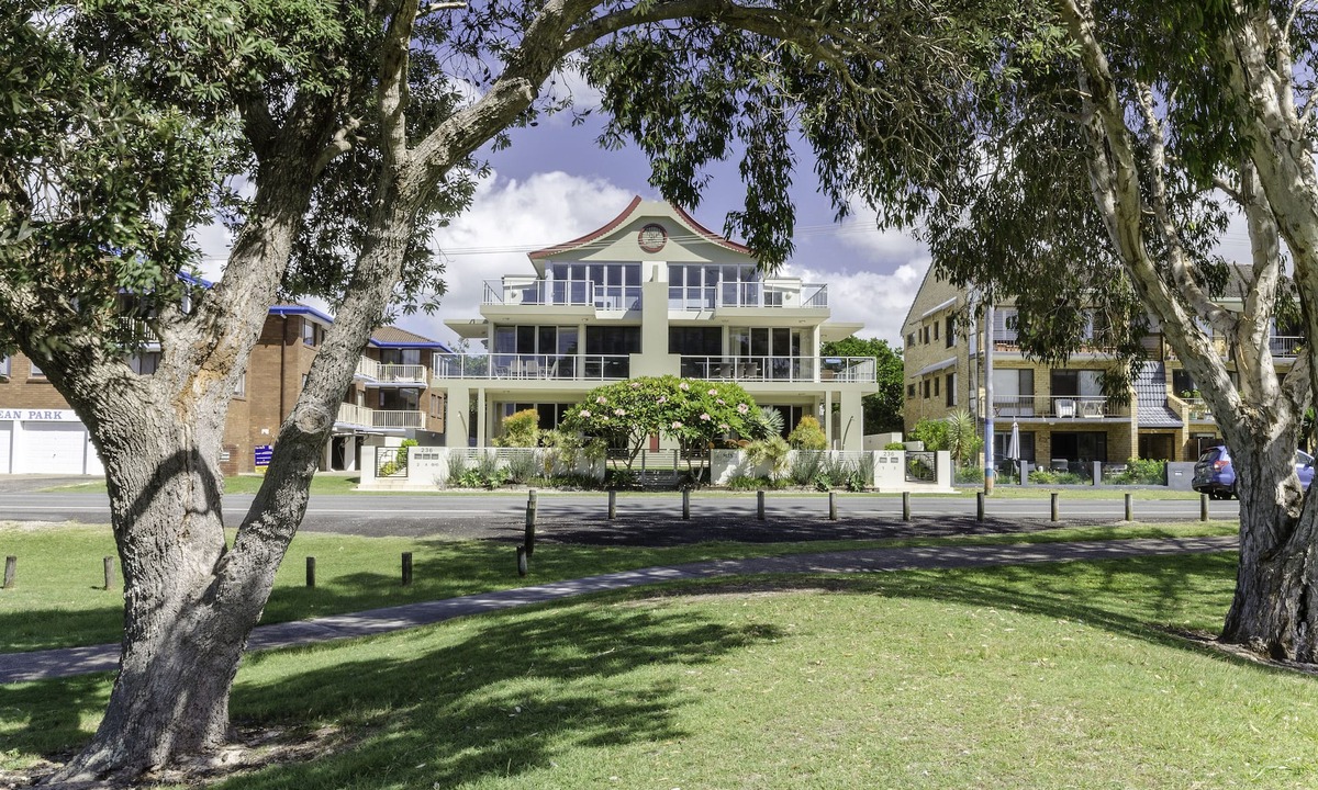 Kingscliff Apartment | Ming 1 Luxury unit, easy access, opposite beach