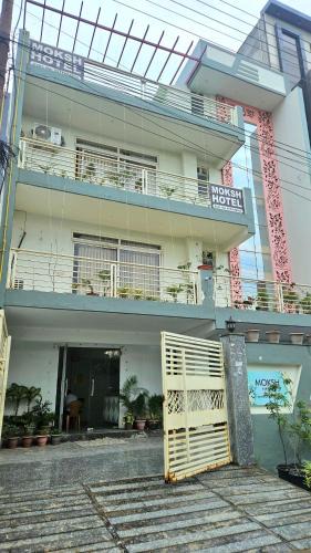 Noida Hotel | Moksh Hotel