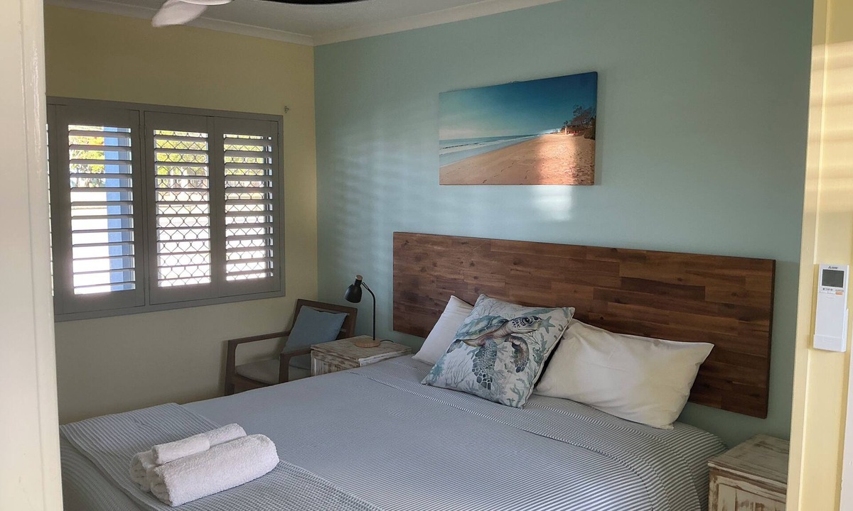 Moore Park Beach Hotel | Moore Park Beach Motel