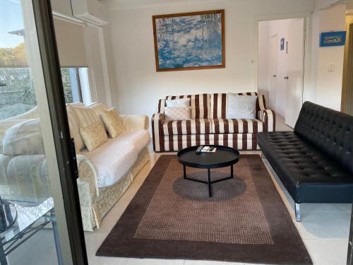 Rye House | OCEAN GET AWAY