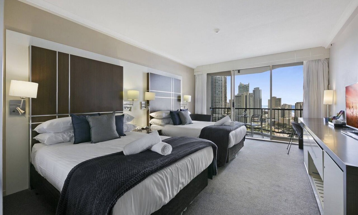 Surfers Paradise Apartment | Ocean View 2-Bed Studio In the Heart of Surfers