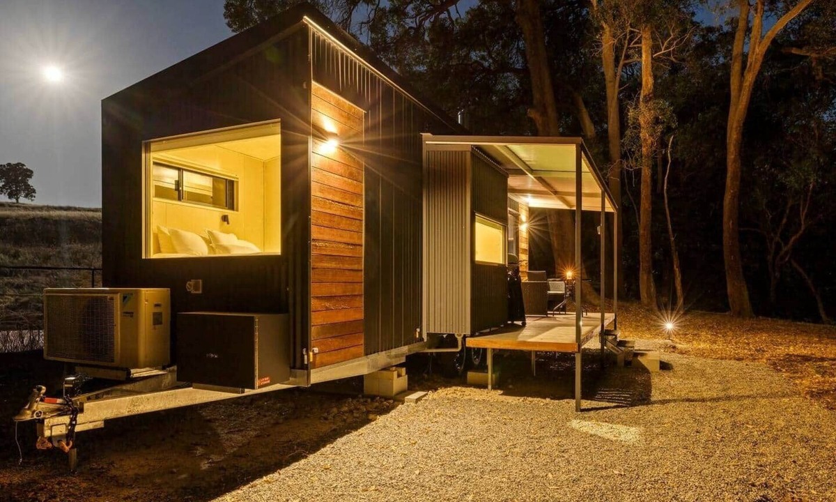 North Dandalup Cabin | Off Grid Tiny Home Fern View: Escape the City, Unwind & Reconnect with Nature